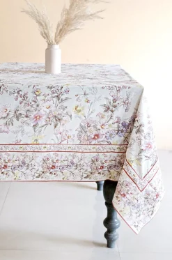 April Cornell Graceful Garden Antique Breakfast Cloth - 4 Seater