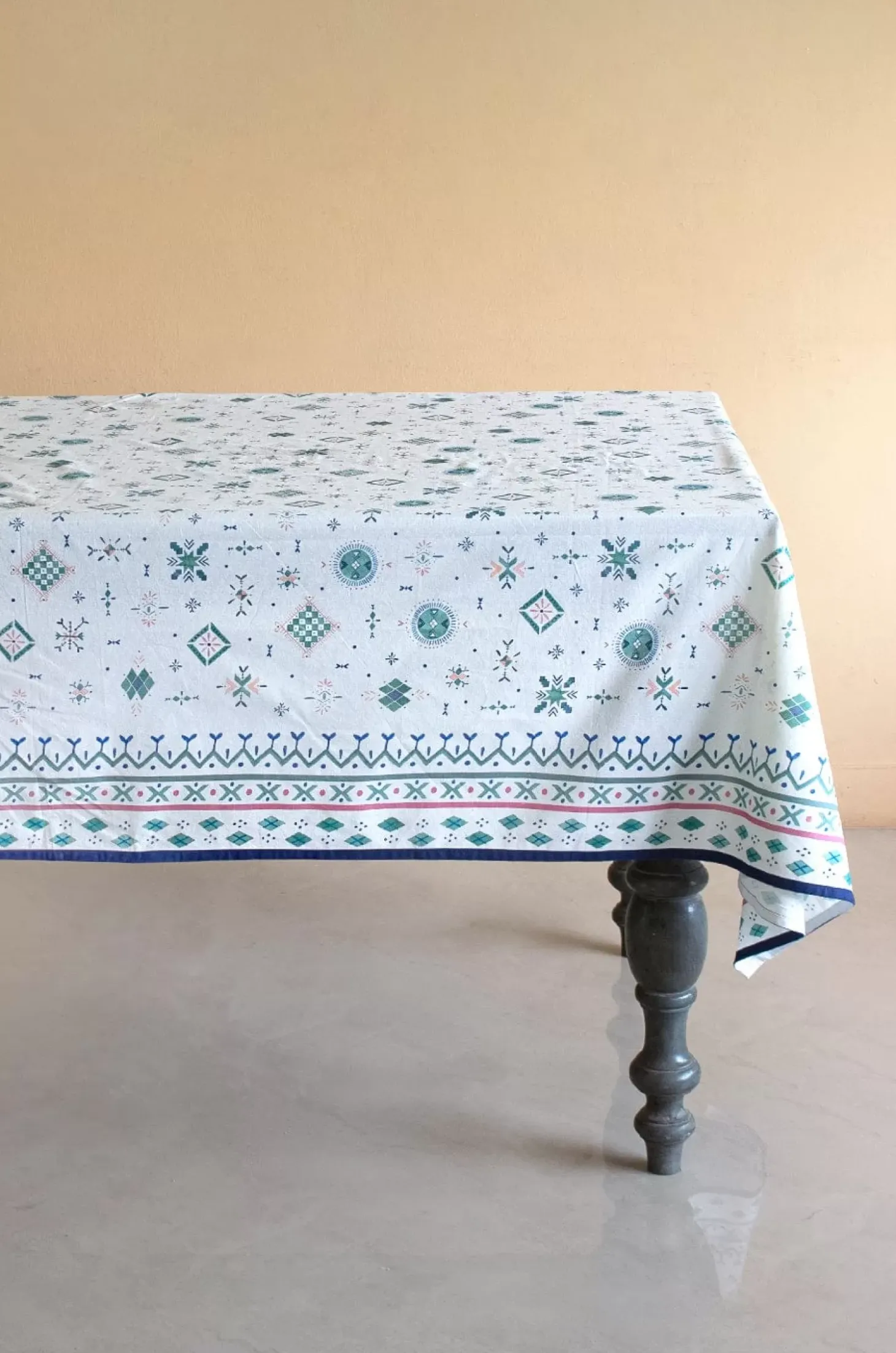 Astral Cotton Table Cover - 6 Seater