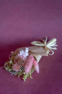 Aurora Natural Dried Flowers Bouquet - 20 Cm