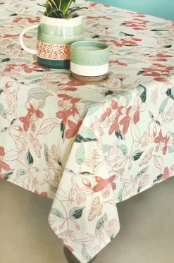 Fluer Table Cover - 6 Seater