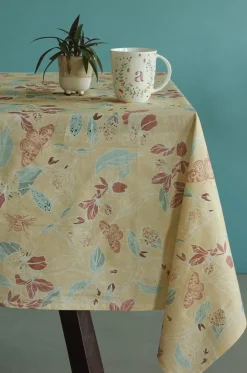 Fluer Table Cover - 6 Seater