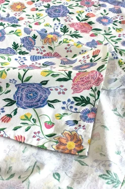 Midsummer Cotton Table Cover - 8 Seater