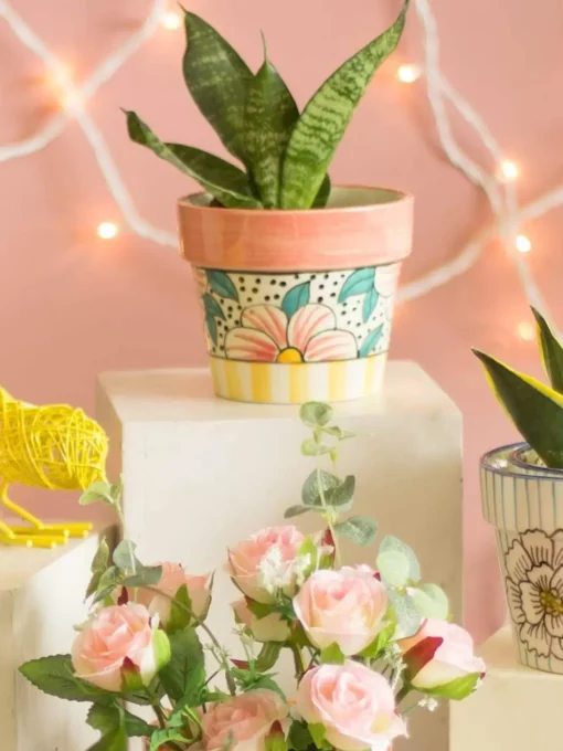 Pyramid Flowers Planter