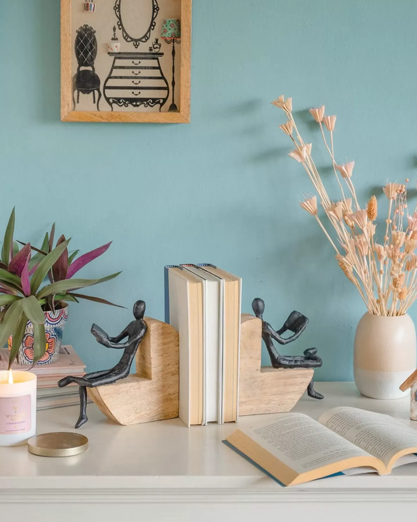 The Reader Bookends