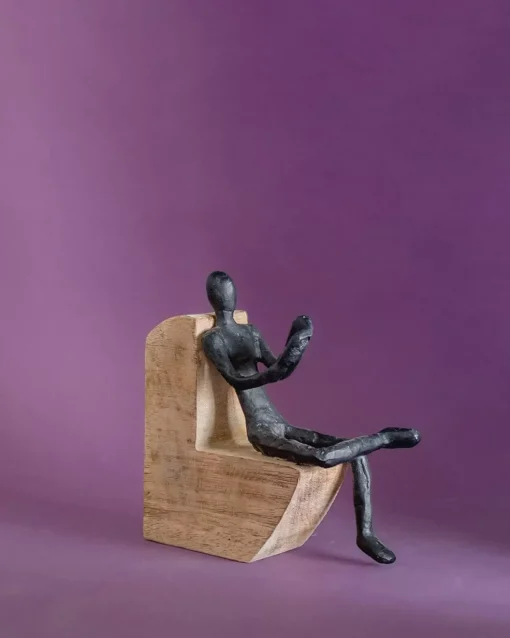 The Reader Bookends