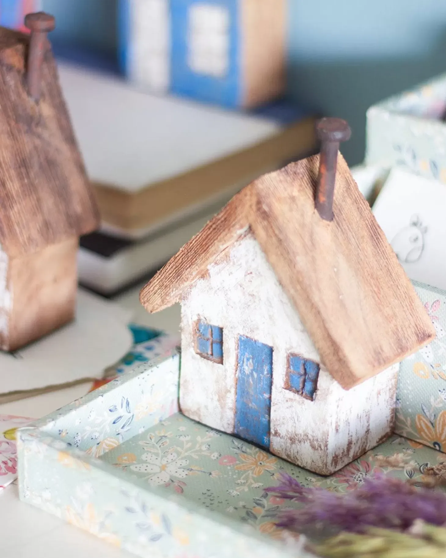 Tiny Homes Wooden Paperweight