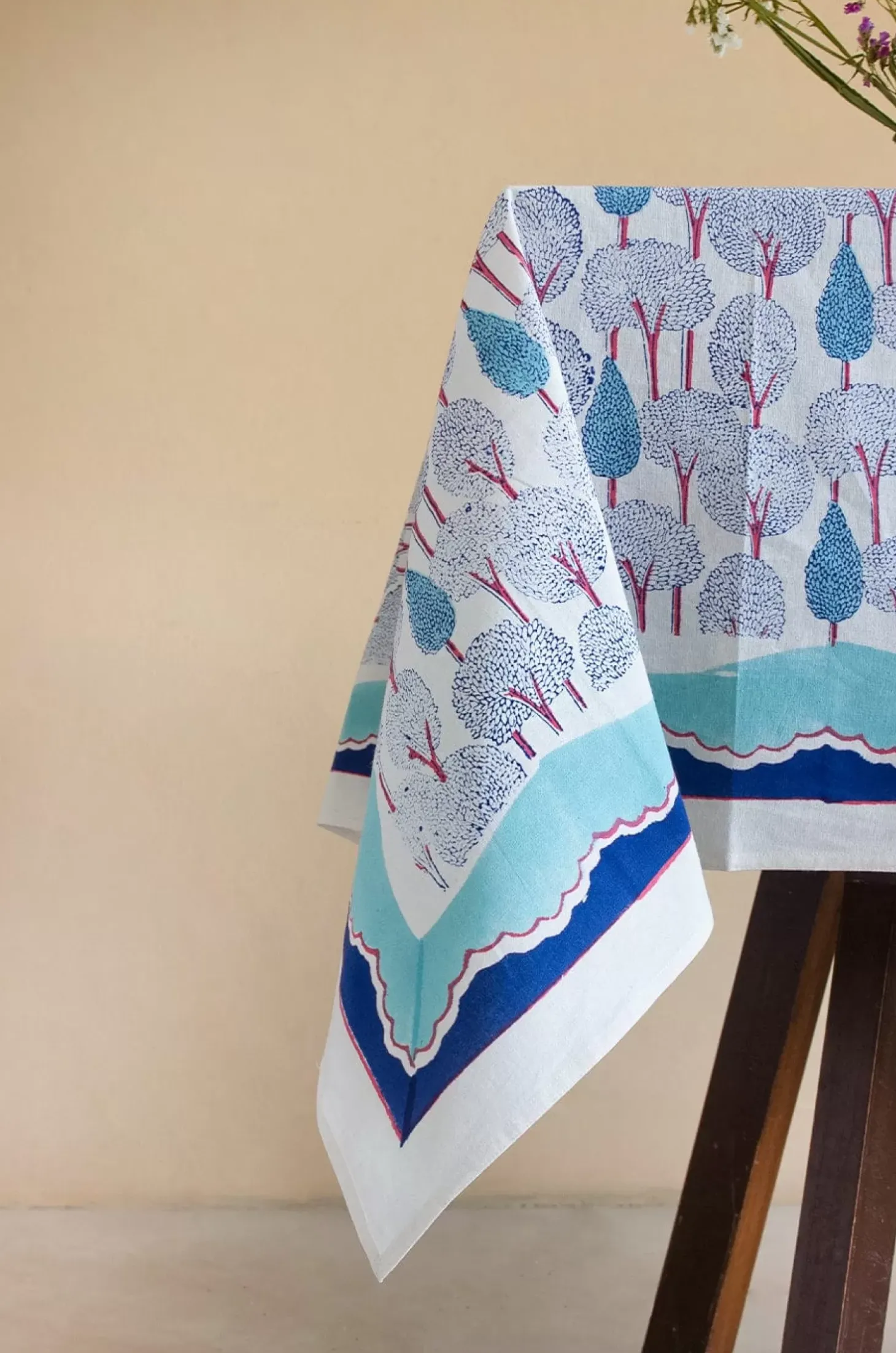 Topiary Garden Table Cloth - 4 Seater