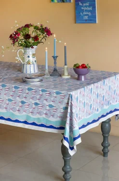 Topiary Garden Table Cloth - 6 Seater